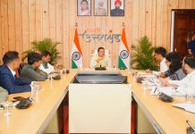 मुख्यमंत्री धामी बोले— उत्तराखंड की फ्लोटिंग पॉपुलेशन को ध्यान में रखकर बनें विकास की नीतियां